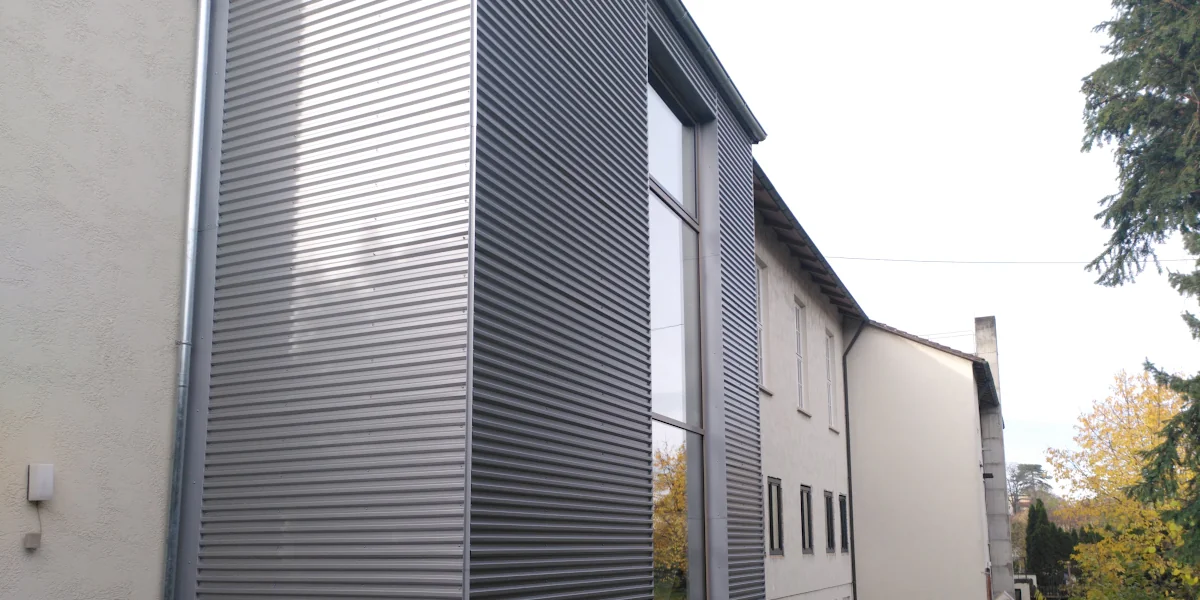 Aufzugsanbau ohne Gerüst