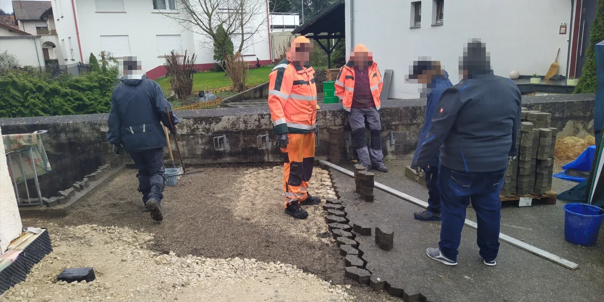 Zwei Einschlagschalter für den Rauchabzug direkt nebeneinander