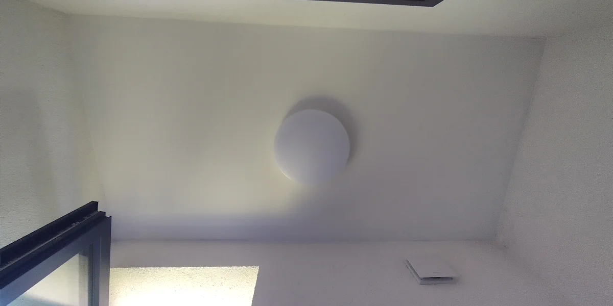 Decke mit Schallschutz (Sauerkrautplatten)